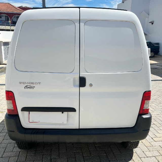 peugeot partner 1.6 furgao 800kg 16v flex 3p manual 2020