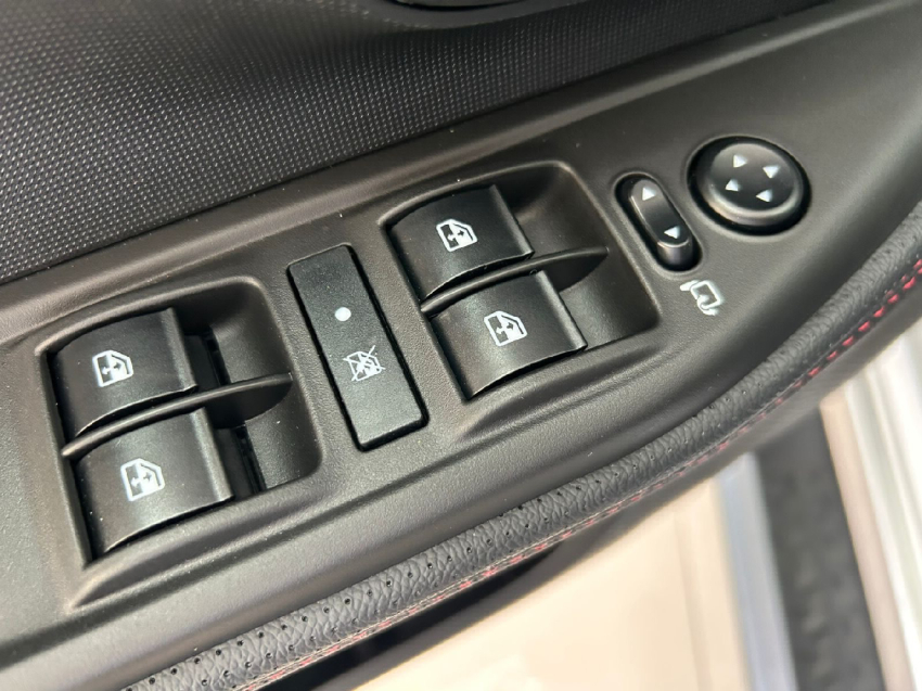 fiat strada 1.0 turbo 200 flex ultra cd cvt 2p automatico 2025