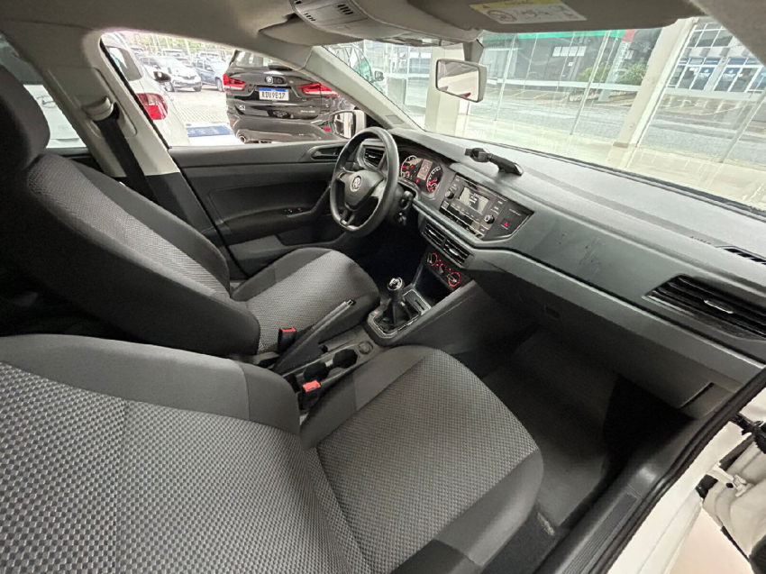 volkswagen polo 1.0 mpi total flex manual 4p 2020