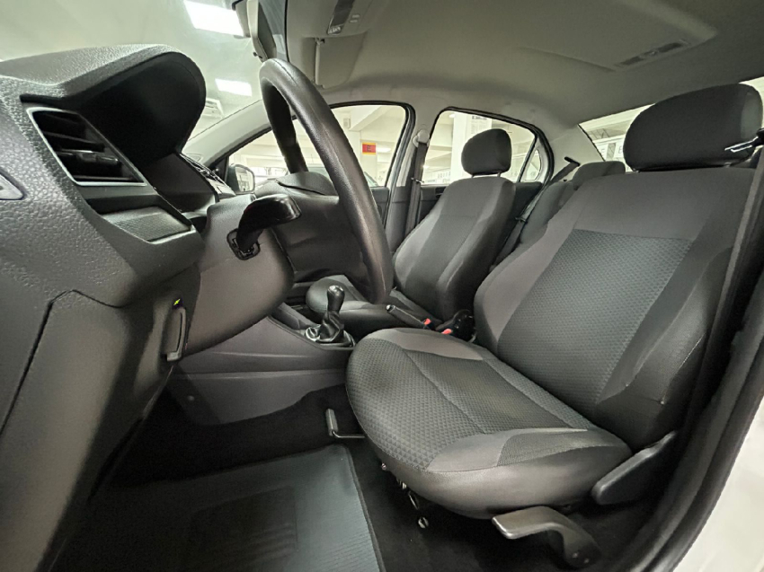 volkswagen voyage 1.0 12v mpi totalflex 4p manual flex 2023