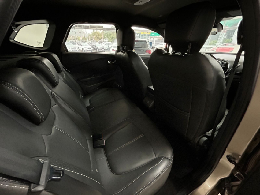 renault captur 1.3 tce flex intense x-tronic 4p automatico 2022
