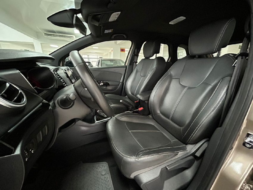 renault captur 1.3 tce flex intense x-tronic 4p automatico 2022