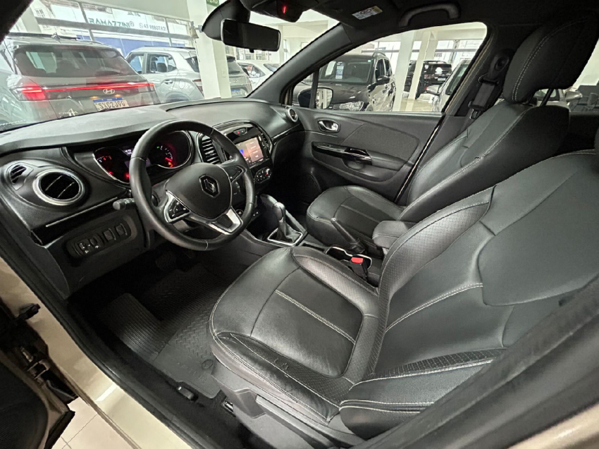 renault captur 1.3 tce flex intense x-tronic 4p automatico 2022