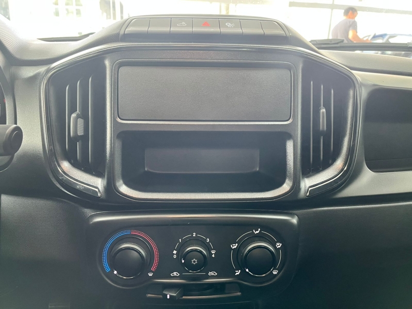 fiat strada 1.3 firefly flex freedom cs manual 4p automatico 2025