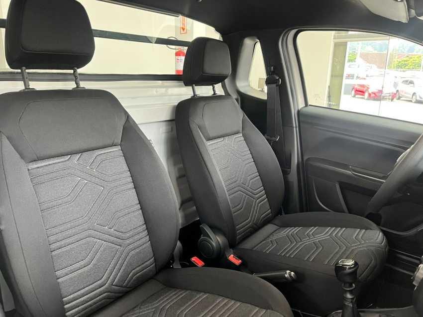 fiat strada 1.3 firefly flex freedom cs manual 4p automatico 2025