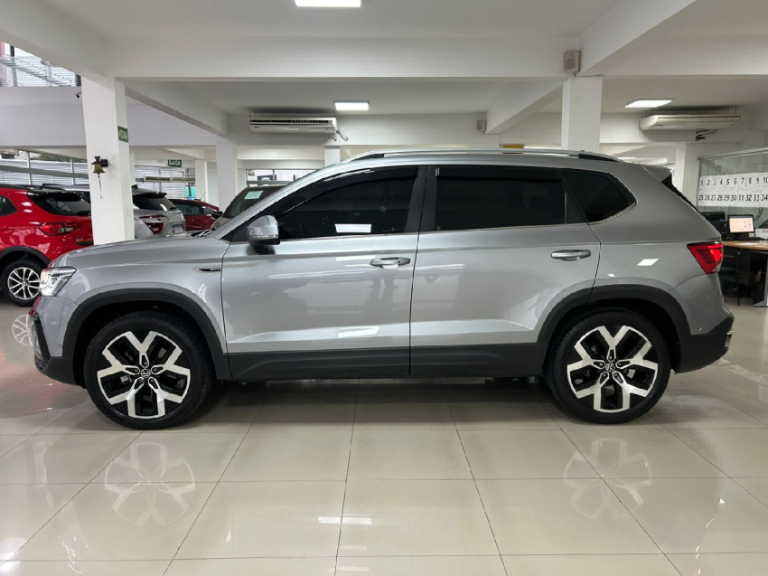 volkswagen taos 1.4 250 tsi total flex highline automatico 4p 2024