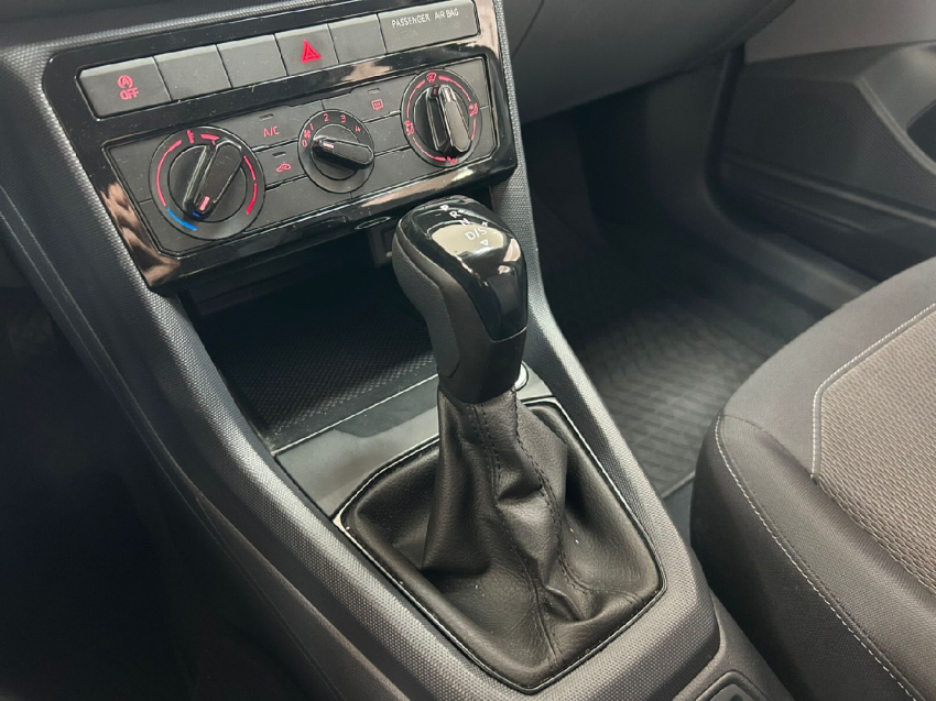 volkswagen t-cross 1.0 200 tsi total flex automatico 4p 2024