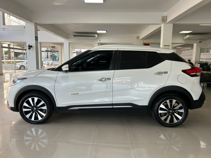nissan kicks 1.6 16v flexstart sl 4p xtronic flex automatico 2019