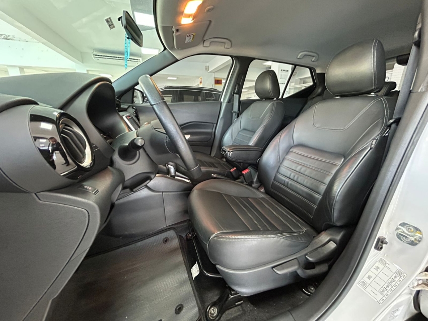 nissan kicks 1.6 16v flexstart sl 4p xtronic flex automatico 2019