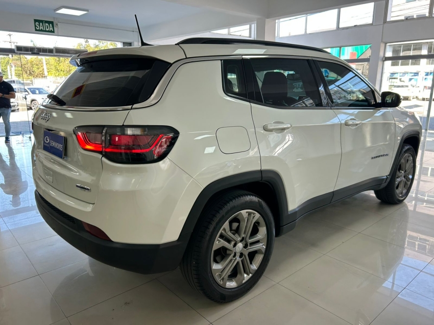 jeep compass 1.3 t270 turbo flex longitude at6 4p automatico 2023