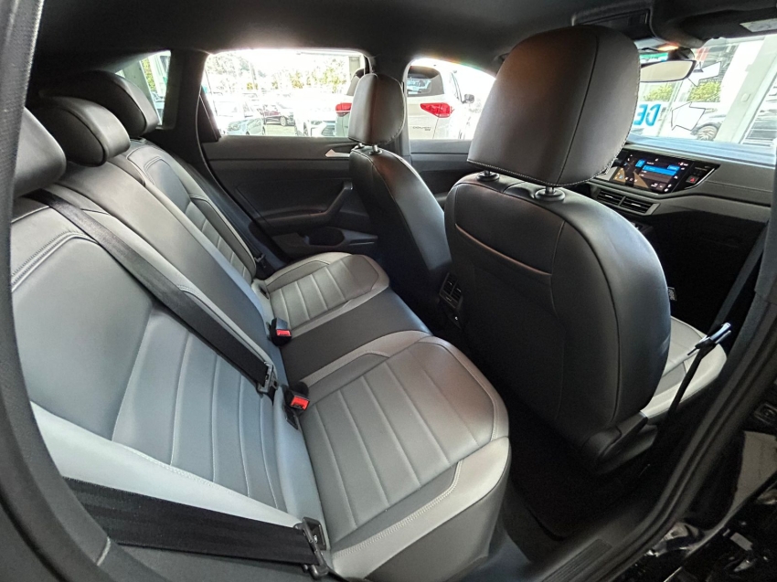volkswagen nivus 1.0 200 tsi total flex highline automatico 4p 2024
