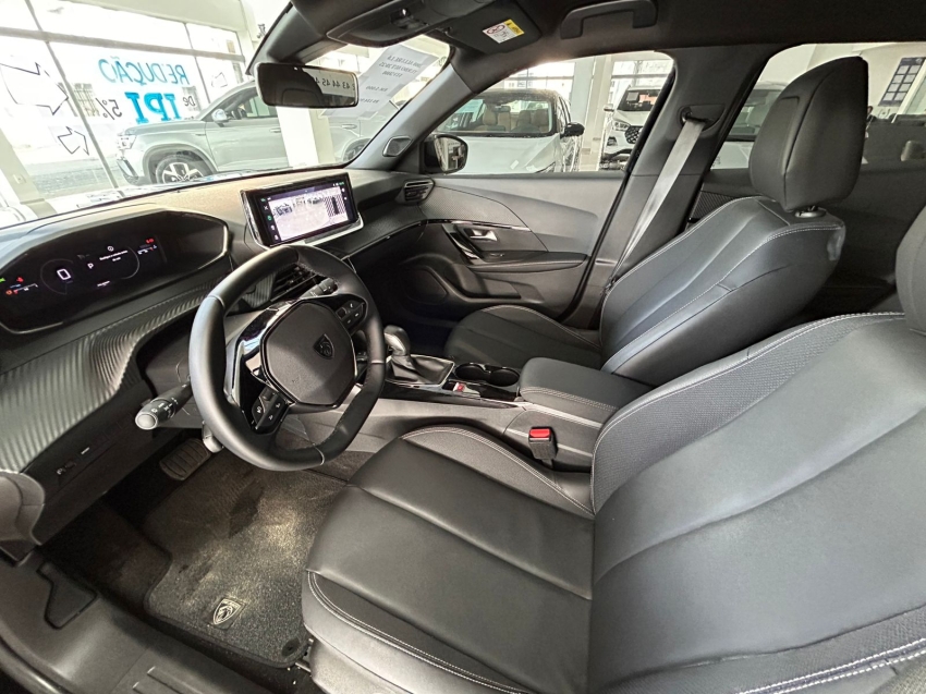 peugeot 2008 1.0 turbo 200 flex allure cvt 1.6 4p manual 2025