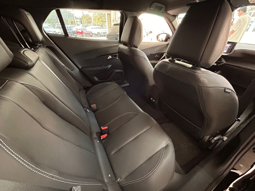 peugeot 2008 1.0 turbo 200 flex allure cvt 1.6 4p manual 2025