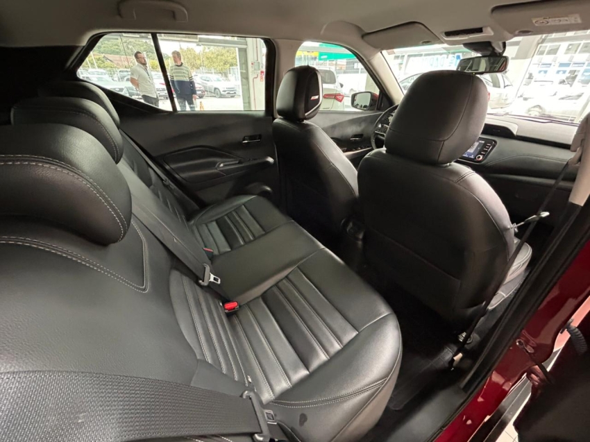 nissan kicks 1.6 16v flexstart exclusive xtronic flex 4p automatico 2022