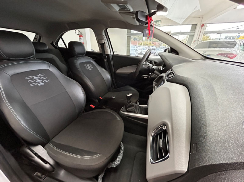 chevrolet onix 1.0 mpfi lt 8v flex 4p manual 2019