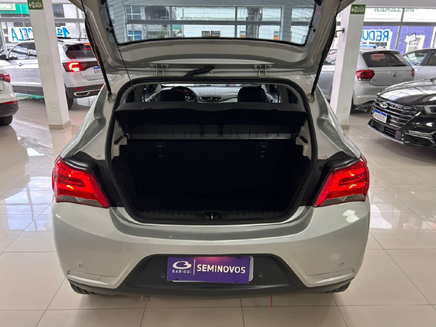 chevrolet onix 1.0 mpfi lt 8v flex 4p manual 2019