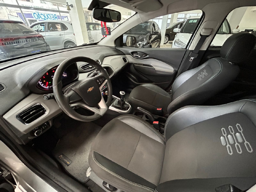 chevrolet onix 1.0 mpfi lt 8v flex 4p manual 2019