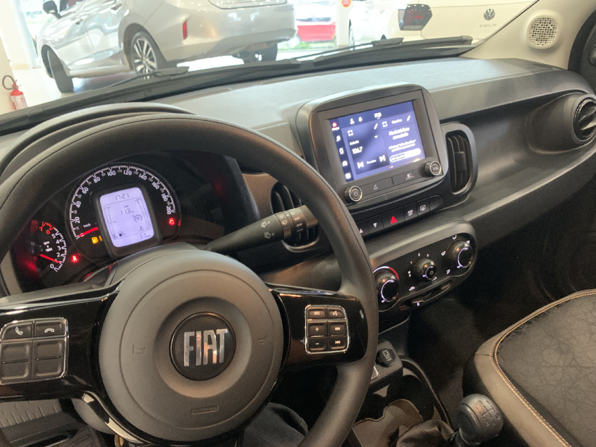 fiat mobi 1.0 evo flex trekking manual 4p 2024
