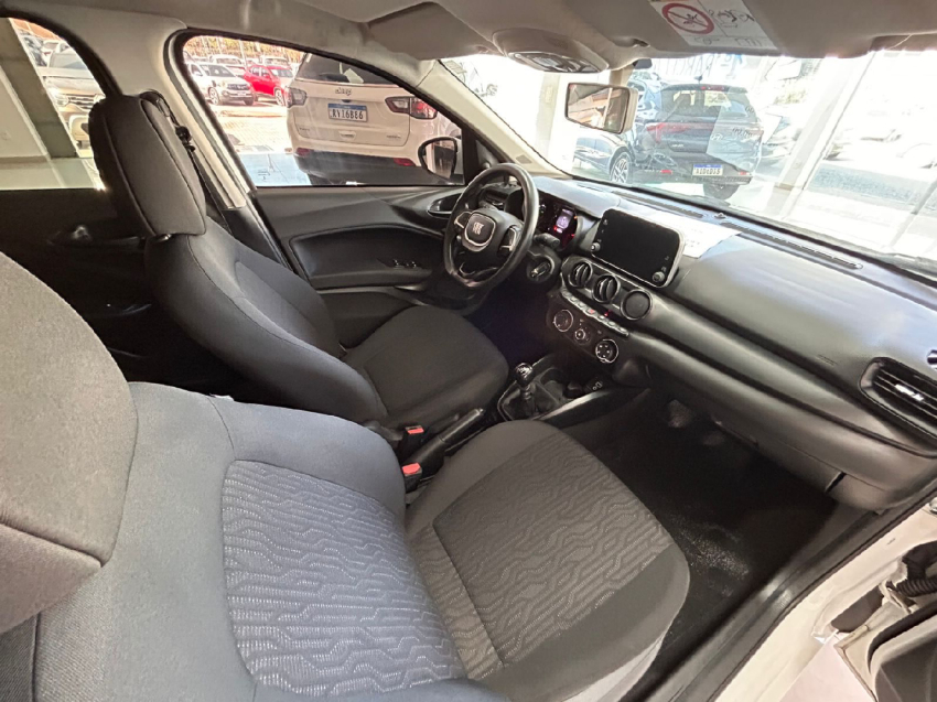 fiat cronos 1.3 firefly flex drive cvt 1.0 4p automatico 2024