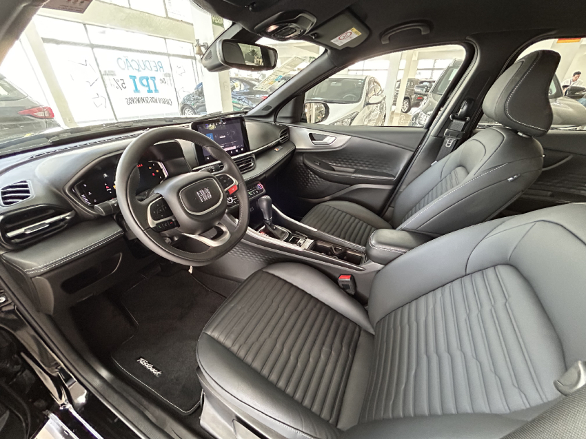 fiat fastback 1.3 turbo 270 flex limited edition at6 1.0 4p automatico 2024