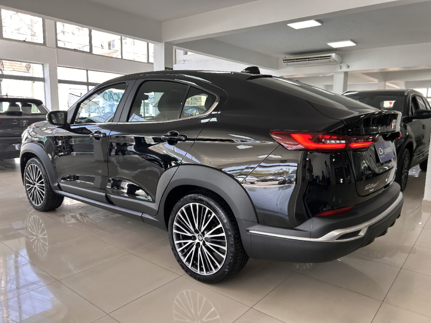 fiat fastback 1.3 turbo 270 flex limited edition at6 1.0 4p automatico 2024