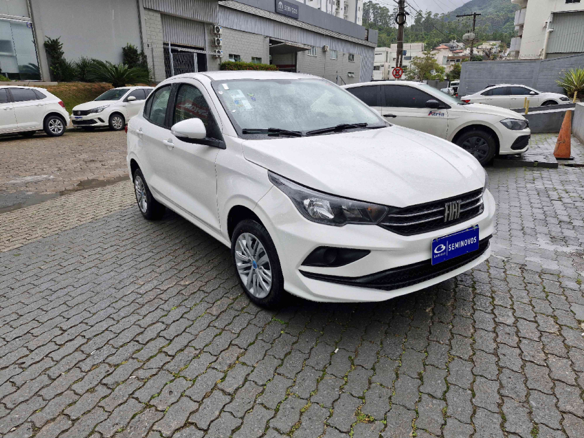 fiat cronos 1.3 firefly flex drive cvt 4p automatico 2025