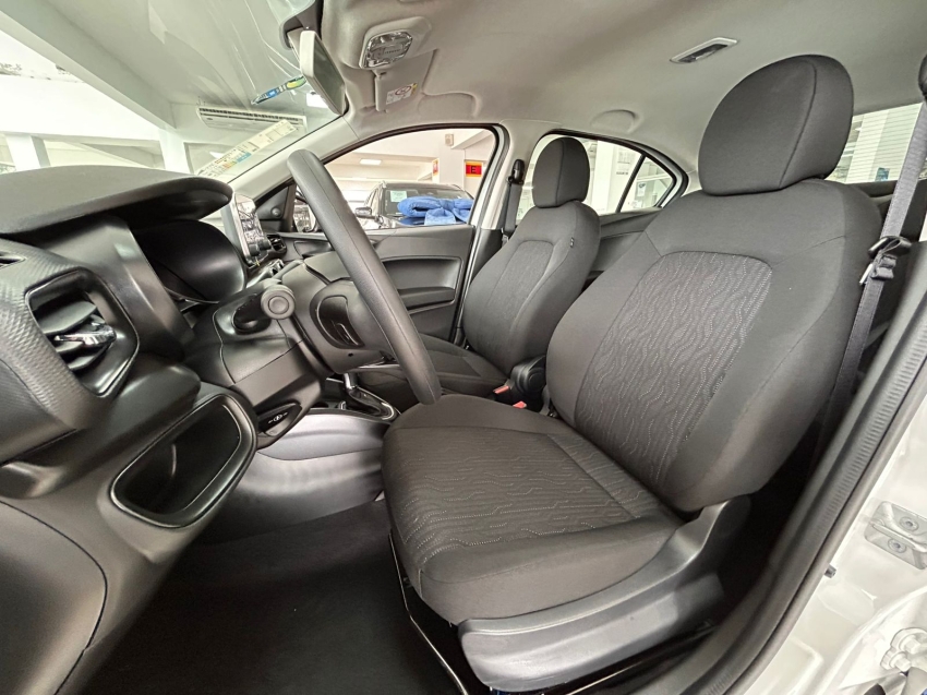 fiat cronos 1.3 firefly flex drive cvt 4p automatico 2025
