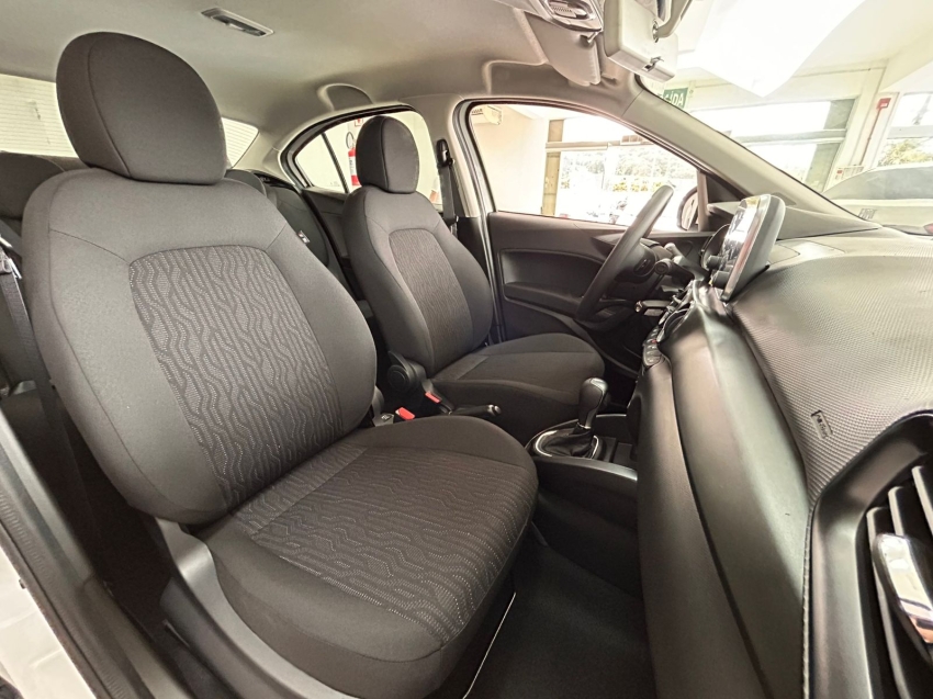 fiat cronos 1.3 firefly flex drive cvt 4p automatico 2025