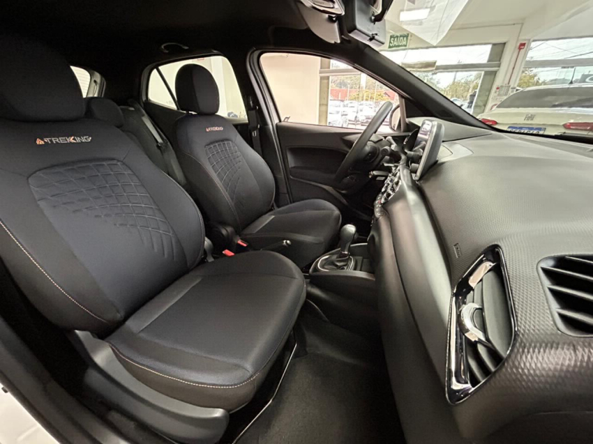 fiat argo 1.3 firefly flex trekking cvt 4p automatico 2026