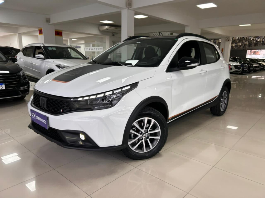 fiat argo 1.3 firefly flex trekking cvt 4p automatico 2026