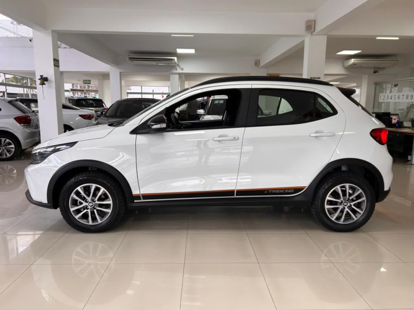 fiat argo 1.3 firefly flex trekking cvt 4p automatico 2026