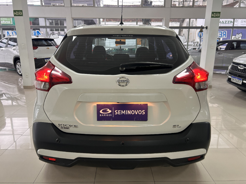 nissan kicks 1.6 16v flexstart active xtronic flex 4p automatico 2021