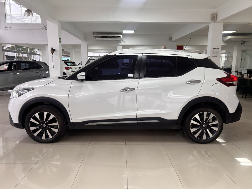 nissan kicks 1.6 16v flexstart active xtronic flex 4p automatico 2021