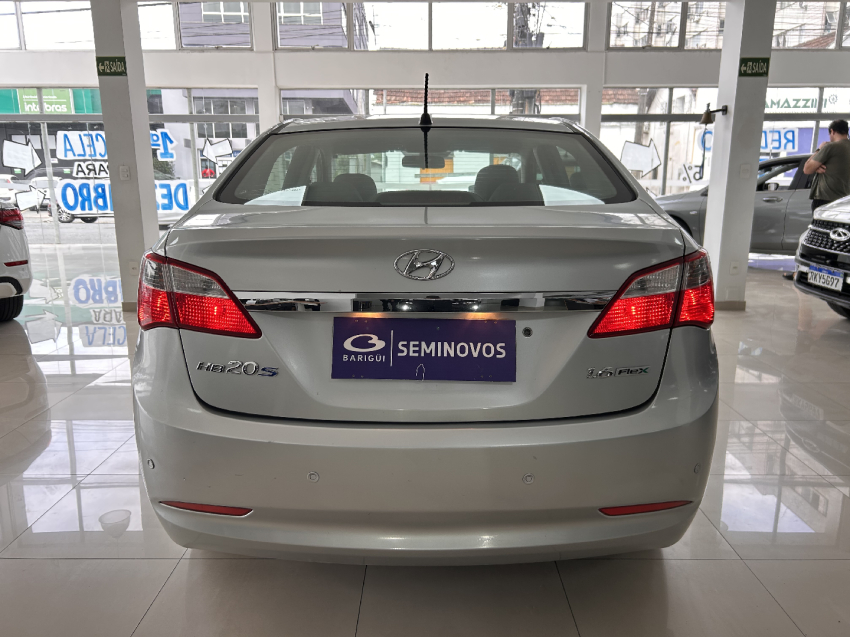 hyundai hb20 1.0 comfort plus 12v flex 4p manual 1.6 2014