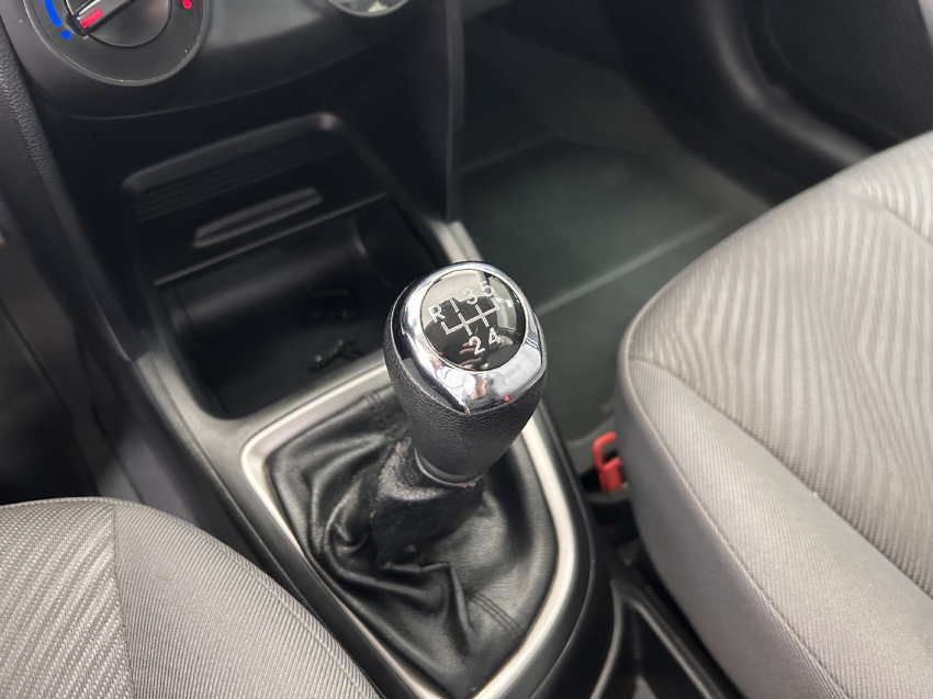 hyundai hb20 1.0 comfort plus 12v flex 4p manual 1.6 2014