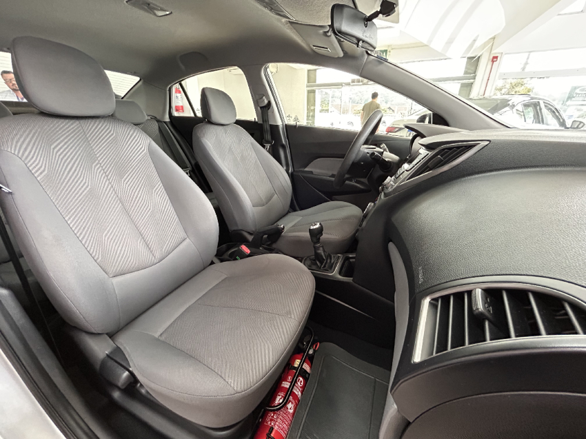hyundai hb20 1.0 comfort plus 12v flex 4p manual 1.6 2014
