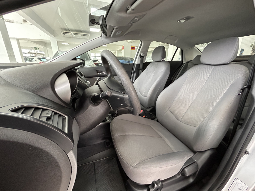 hyundai hb20 1.0 comfort plus 12v flex 4p manual 1.6 2014