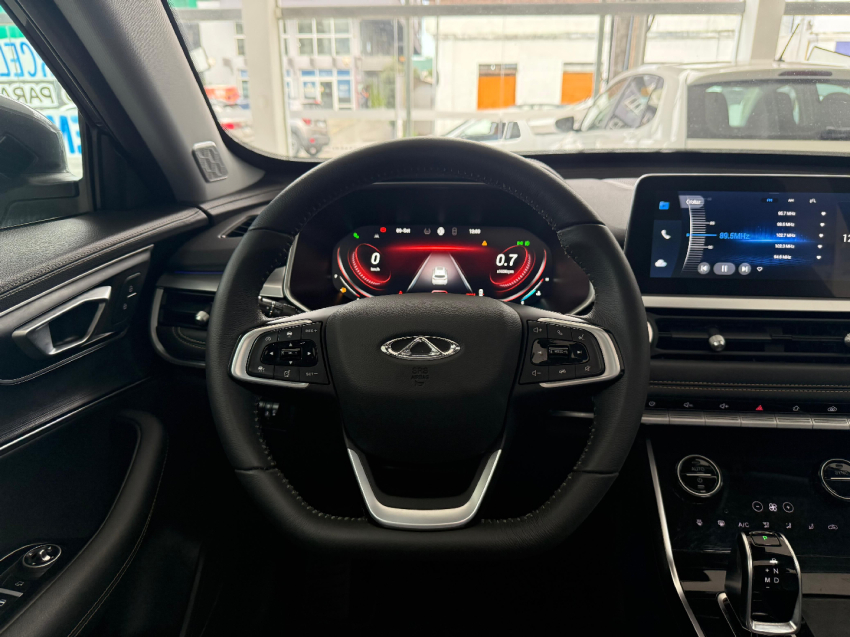 caoa chery tiggo 8 1.6 tgdi gasolina txs max drive dct 4p automatico 2024