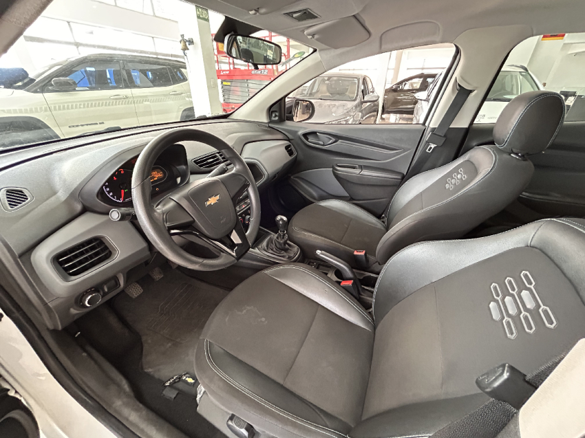 chevrolet onix 1.0 mpfi joy 8v flex 4p manual 2020