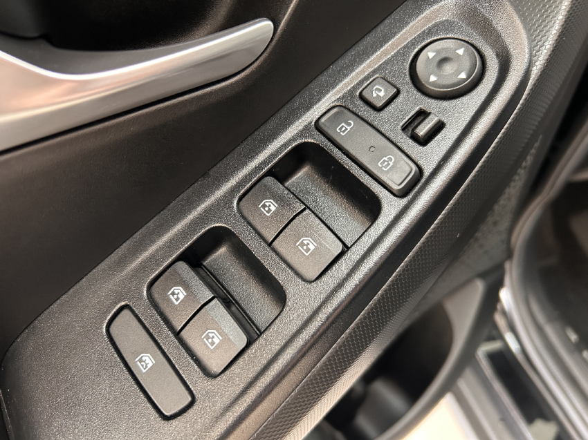 hyundai creta 1.0 tgdi flex limited automatico 4p 2025