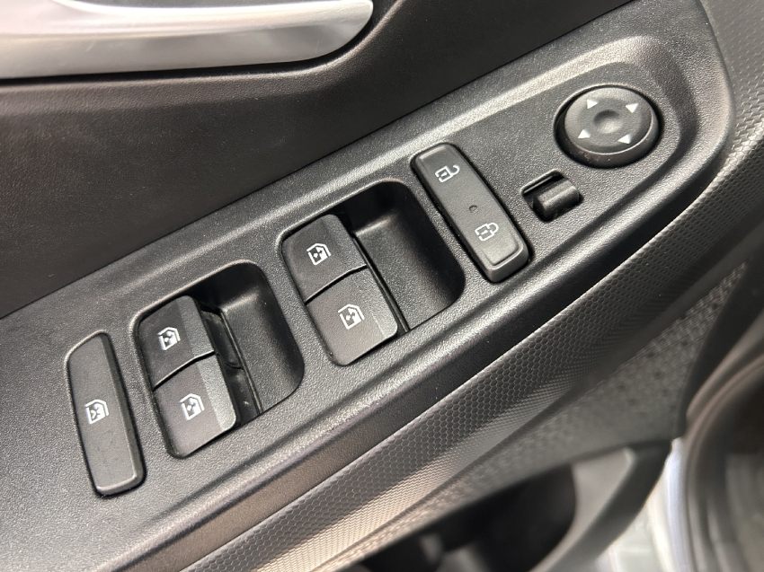 hyundai creta 1.0 tgdi flex comfort automatico 4p 2025