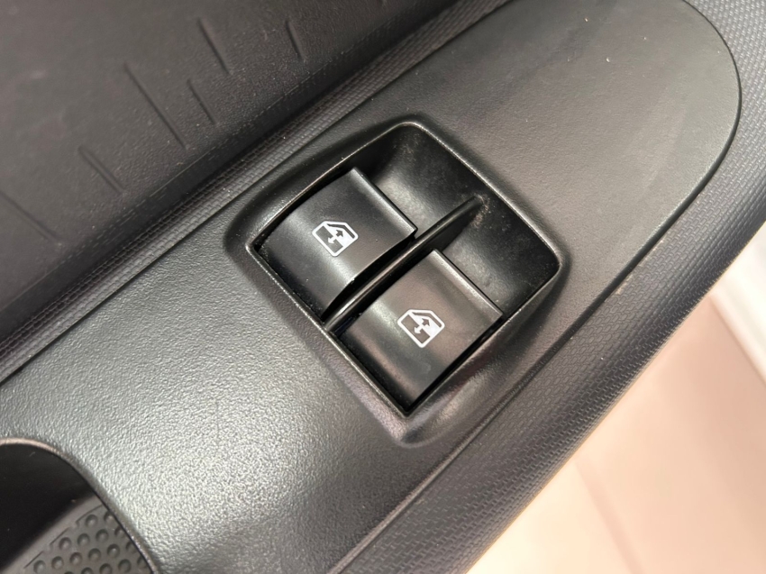 fiat mobi 1.0 evo flex easy manual 4p 2022