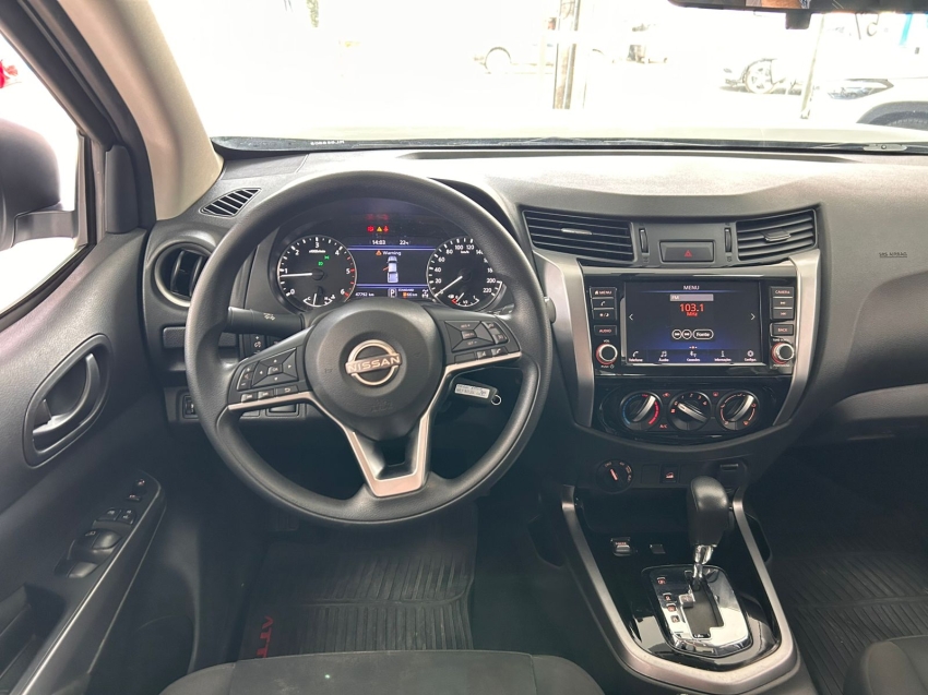 nissan frontier 2.3 16v turbo diesel attack cd 4x4 automatico 2.0 4p 2024