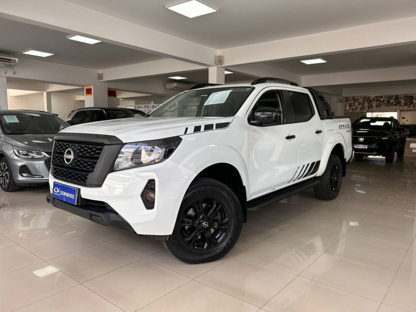 nissan frontier 2.3 16v turbo diesel attack cd 4x4 automatico 2.0 4p 2024