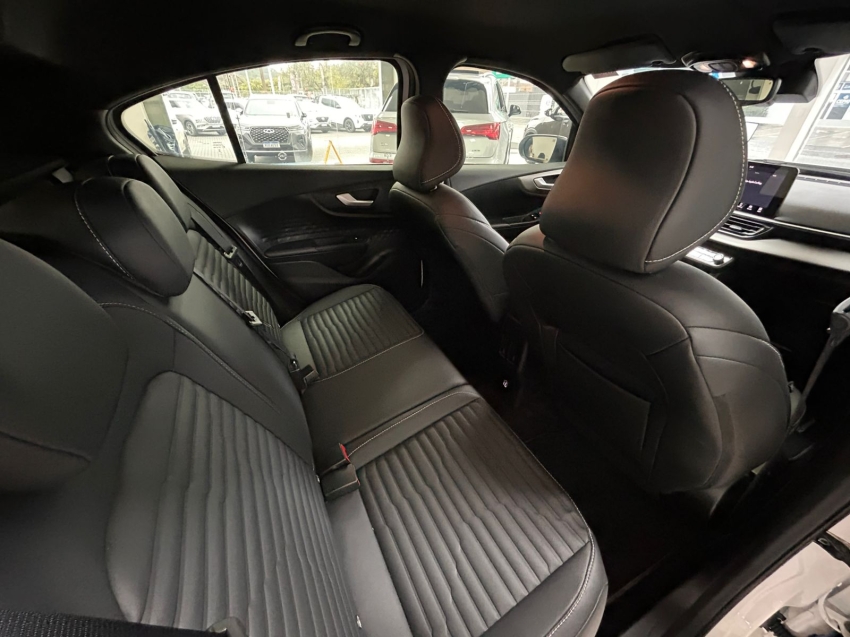 fiat fastback 1.0 turbo 200 flex impetus cvt 4p automatico 2023