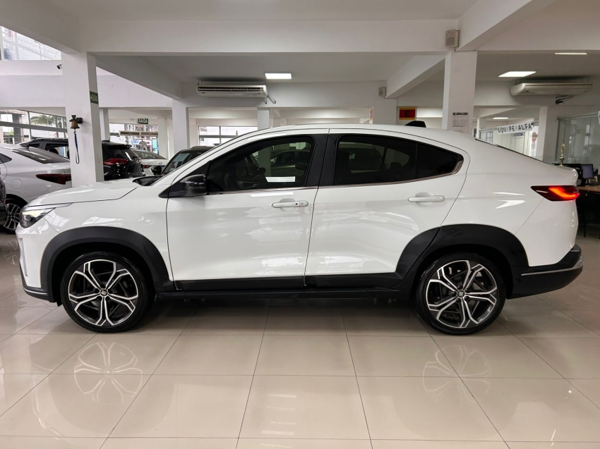 fiat fastback 1.0 turbo 200 flex impetus cvt 4p automatico 2023