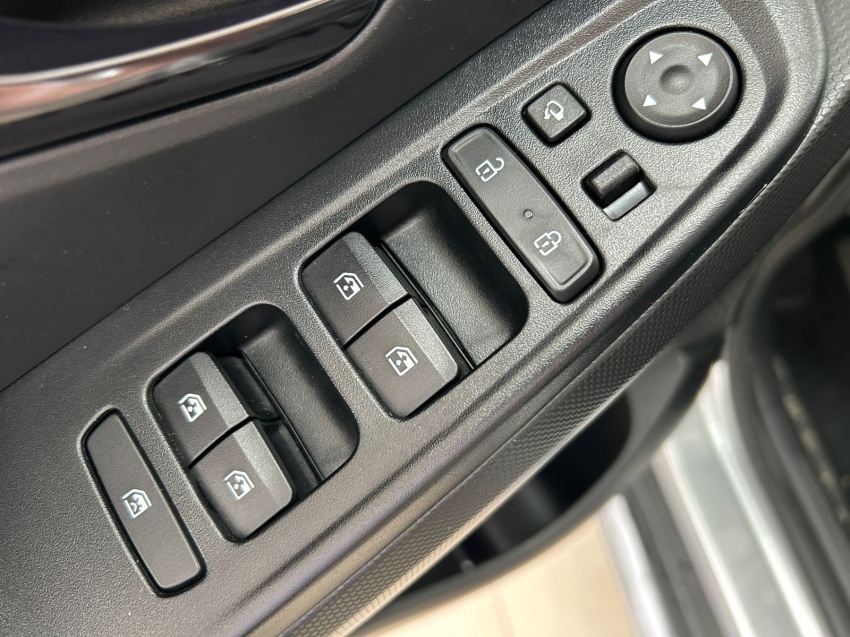 hyundai creta 1.0 tgdi flex n line automatico 4p 2025