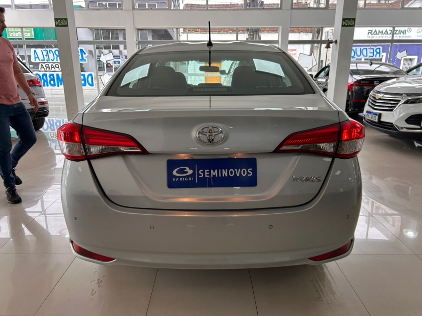 toyota yaris 1.5 16v flex sedan xl live multidrive 4p automatico 2021