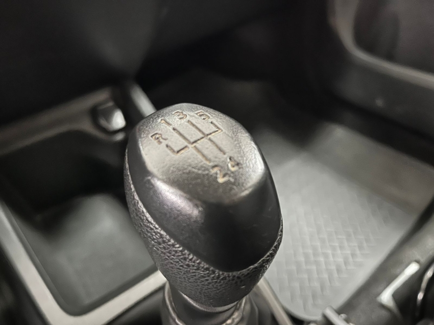 renault kwid 1.0 12v sce flex zen manual 4p 201916