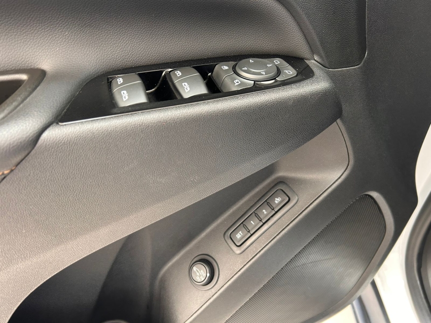 chevrolet equinox 1.5 16v turbo gasolina premier awd automatico 4p 202317